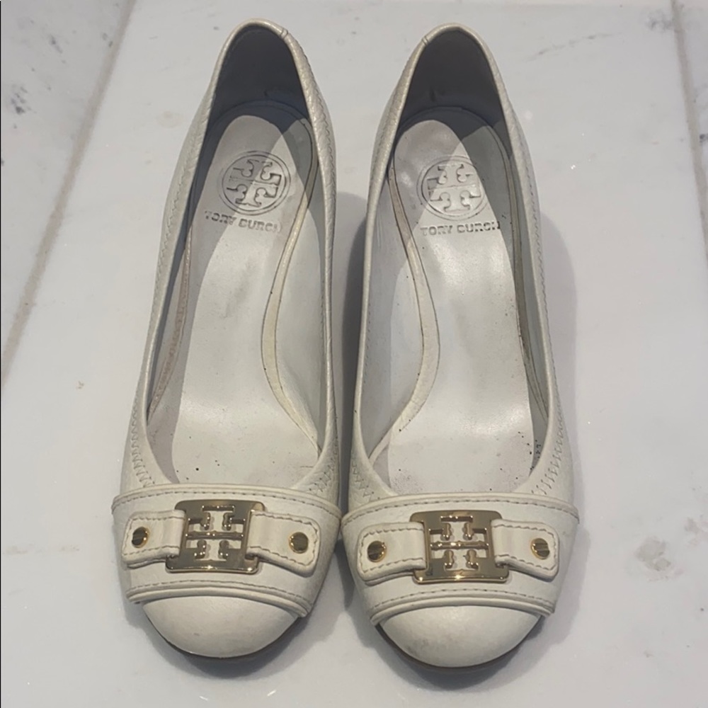 Tory Burch White Leather Wedge Pumps with Gold Logo Hardware